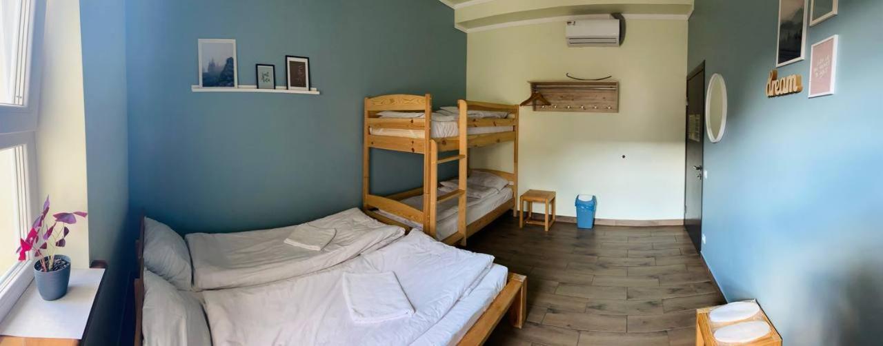 Dream Hostel Khmelnytskyi 部屋 写真