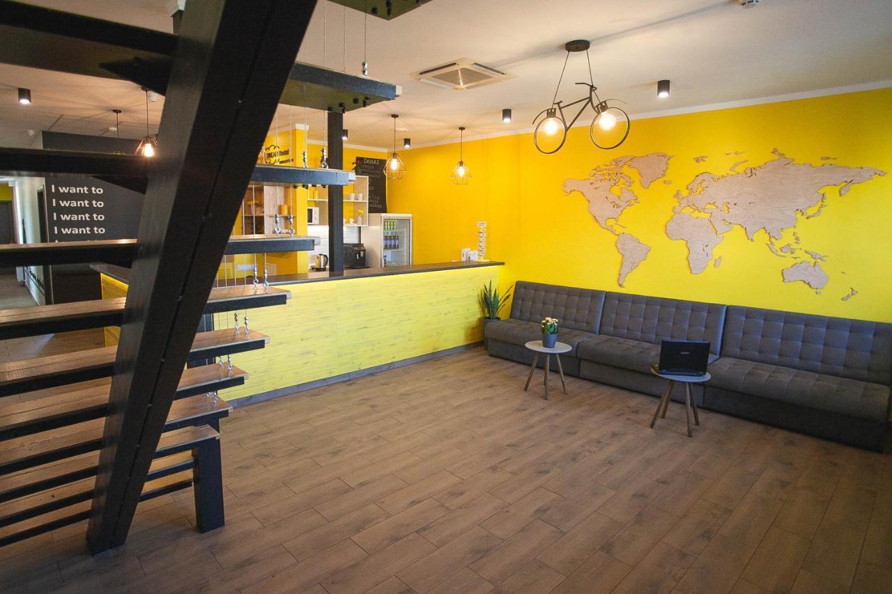 Dream Hostel Khmelnytskyi エクステリア 写真