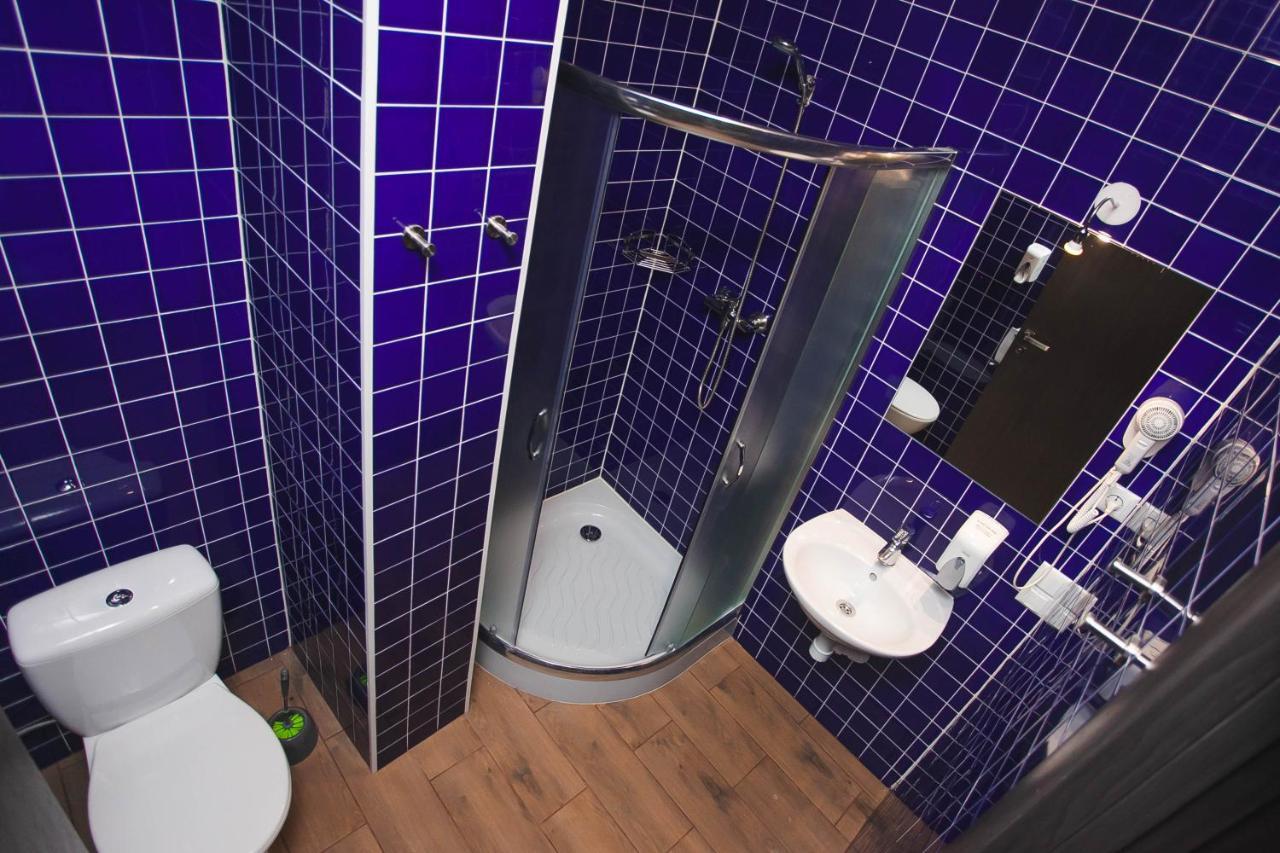 Dream Hostel Khmelnytskyi エクステリア 写真