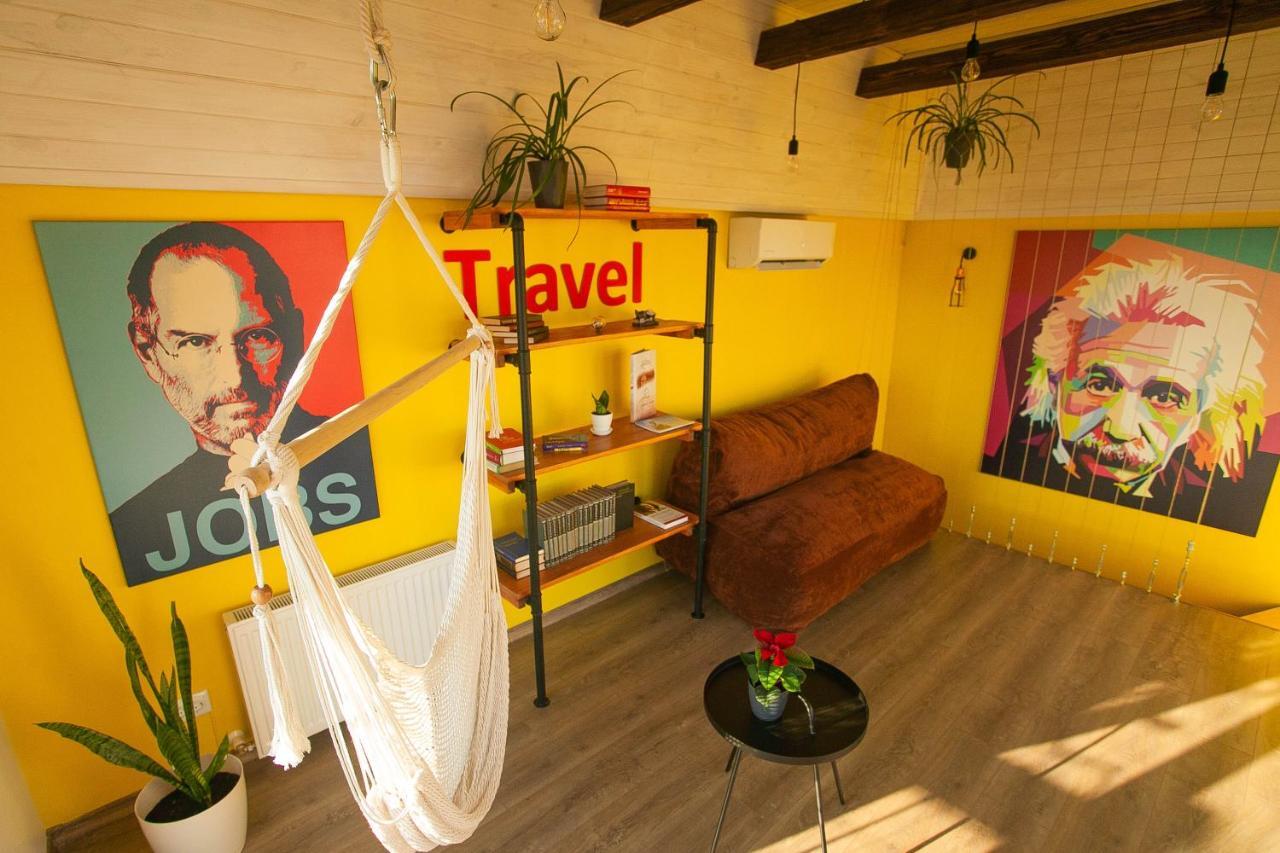Dream Hostel Khmelnytskyi エクステリア 写真